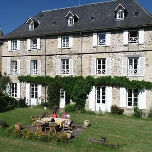Chateau De Savennes - Caveau De Sabrage Couette-café